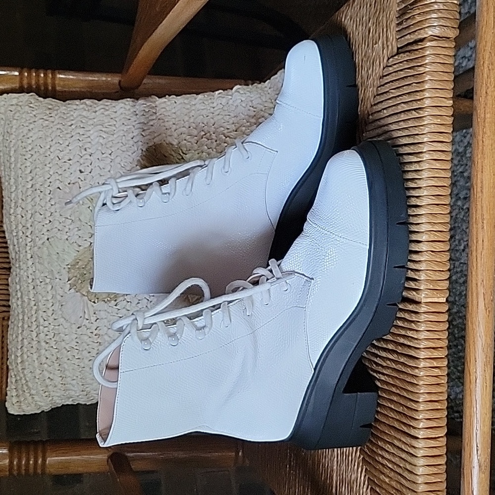 Stuart Weitzman Nisha white combat boots, size 8